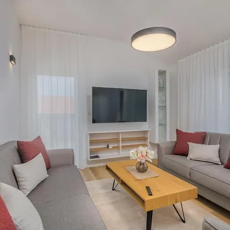Marko By Kralj Travel 4*