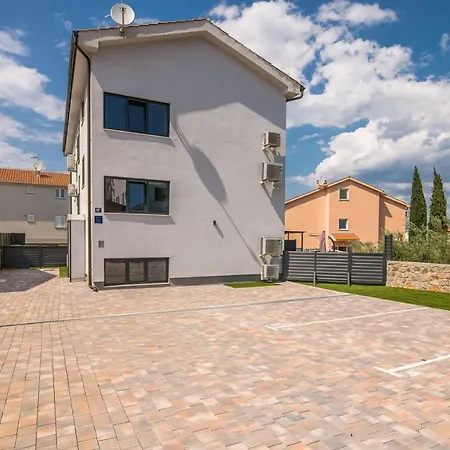 Marko By Kralj Travel 4*