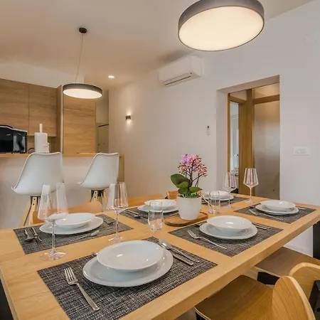 Konukevi Marko By Kralj Travel 4*